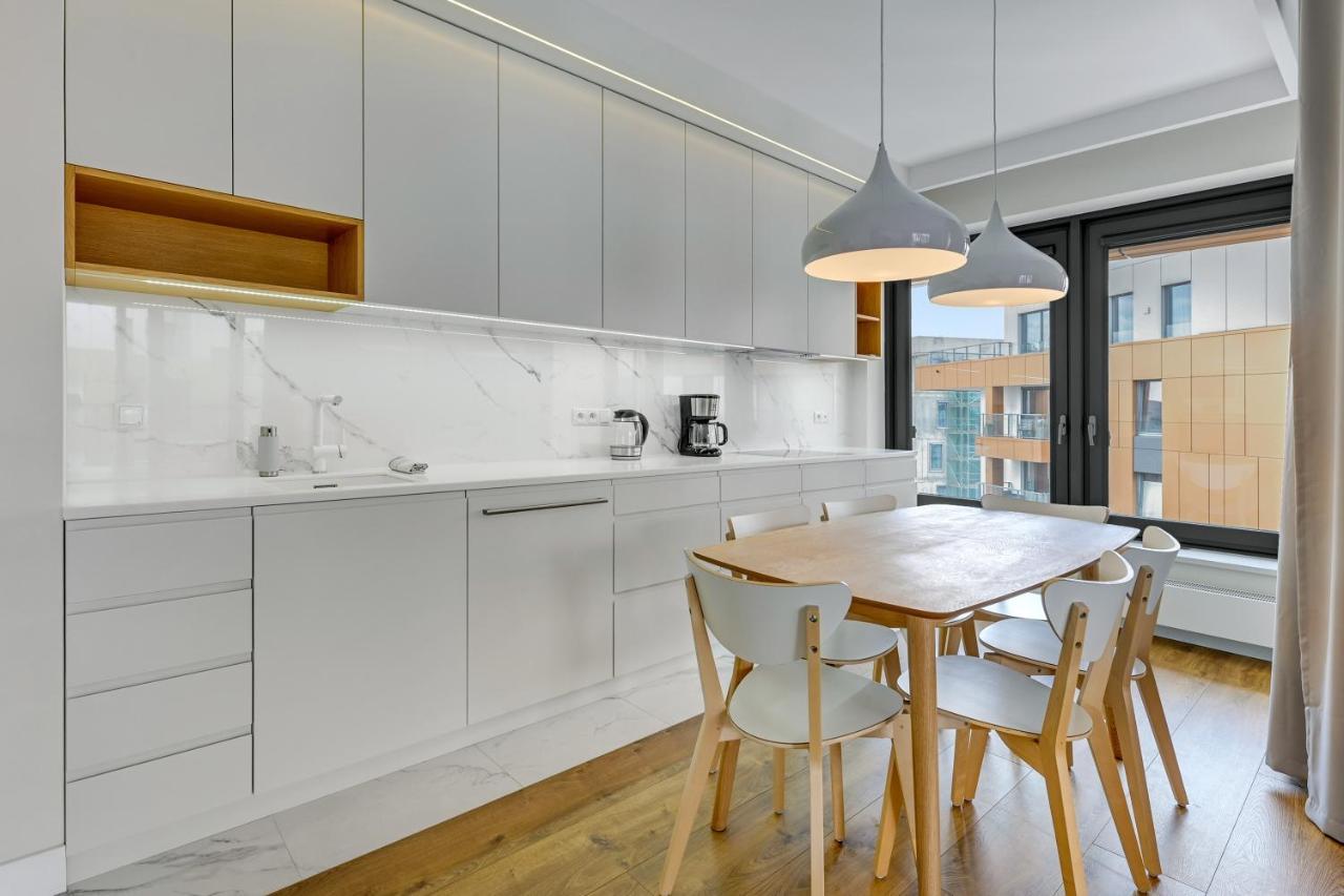 Premium Family & Business Old Town Riverside Apartment With Parking Danzig Exterior foto